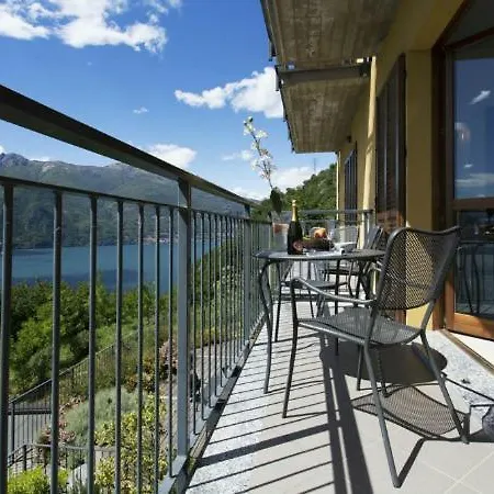 Apartamento Sleeps 2 Pool